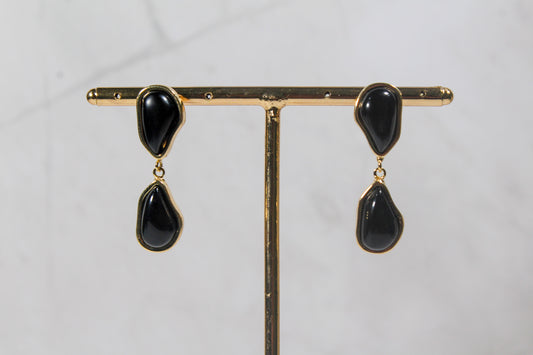 Pendiente de perlas negras