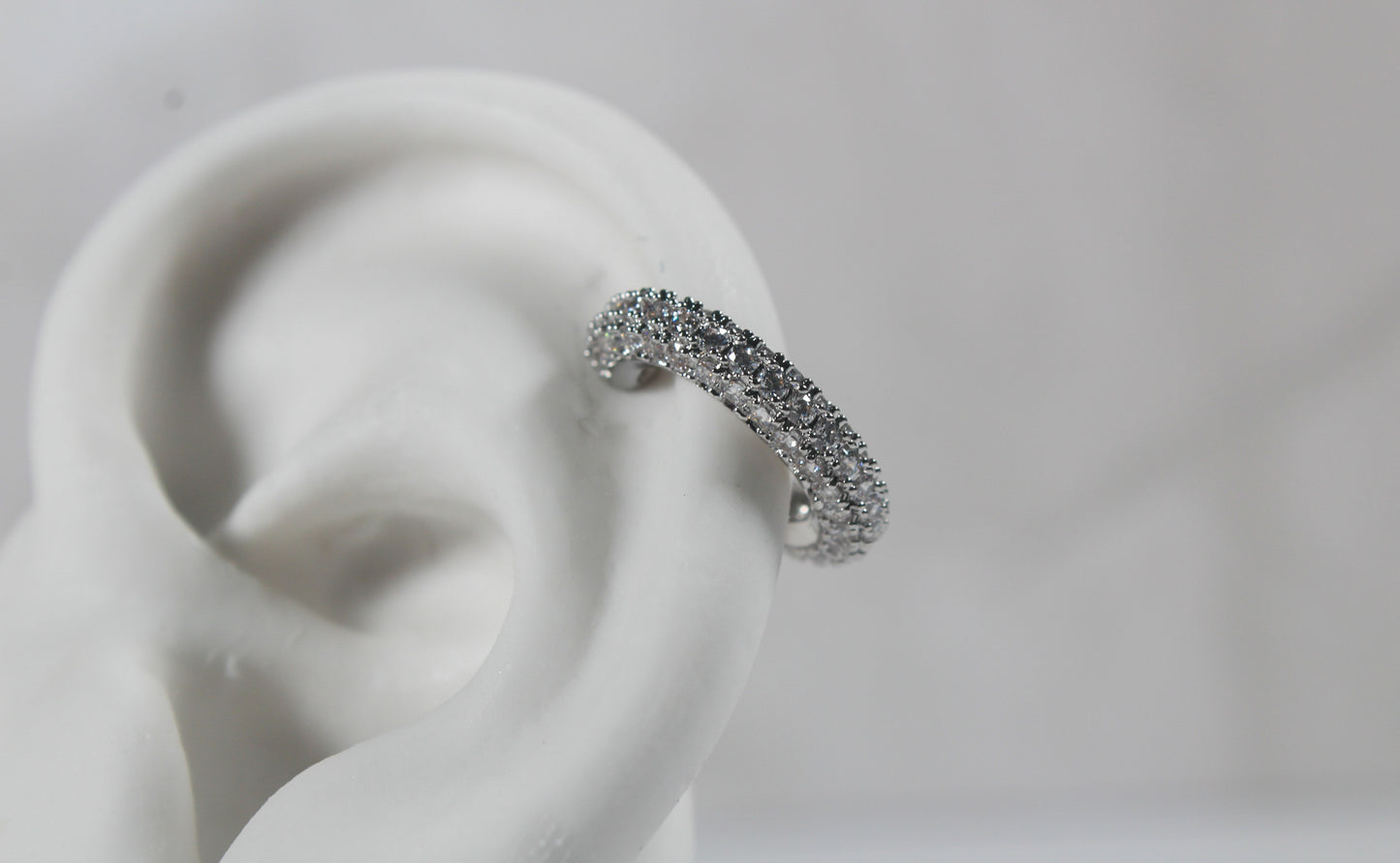 Silver sparkling Ear Cuff
