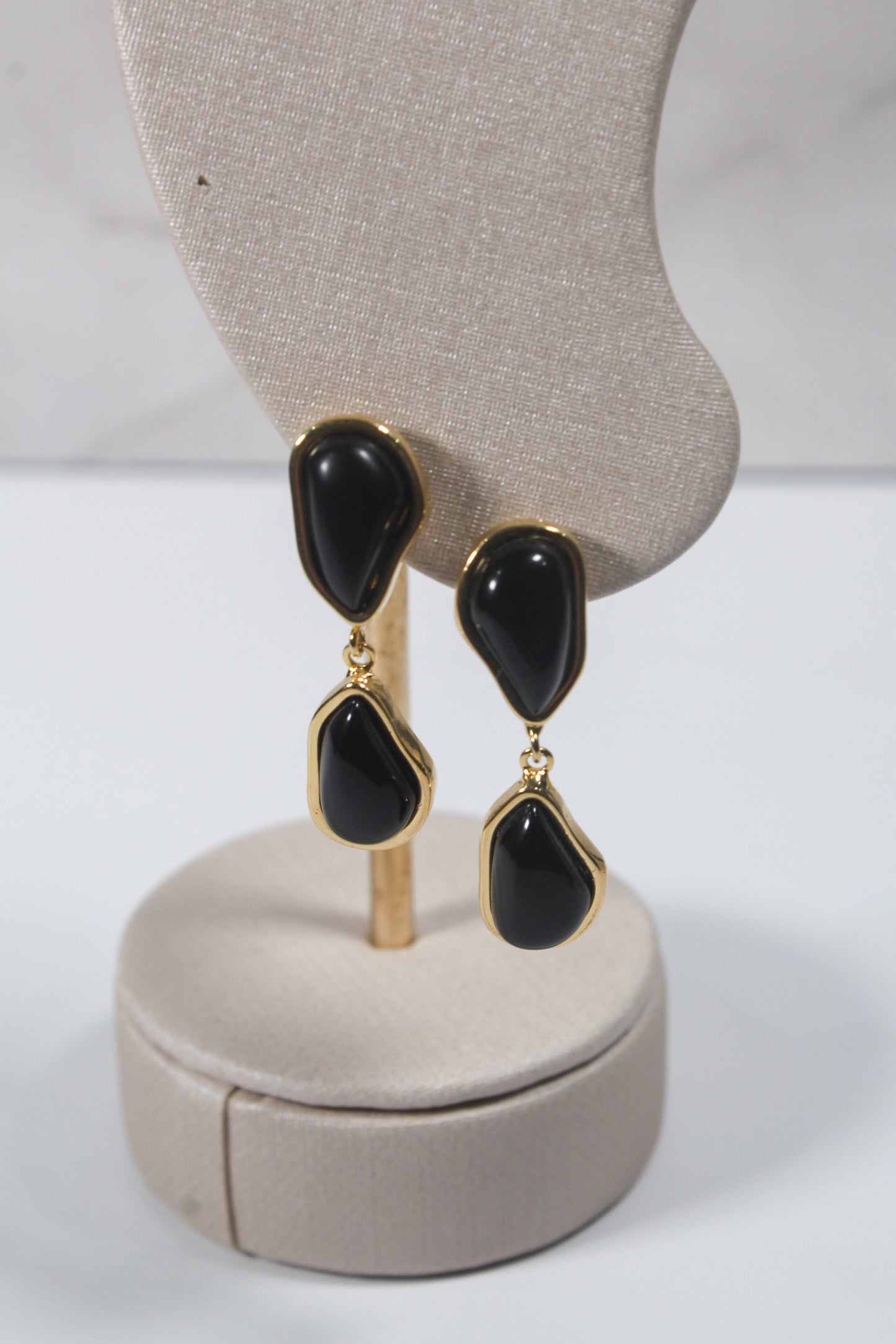 Black Pearls Earring